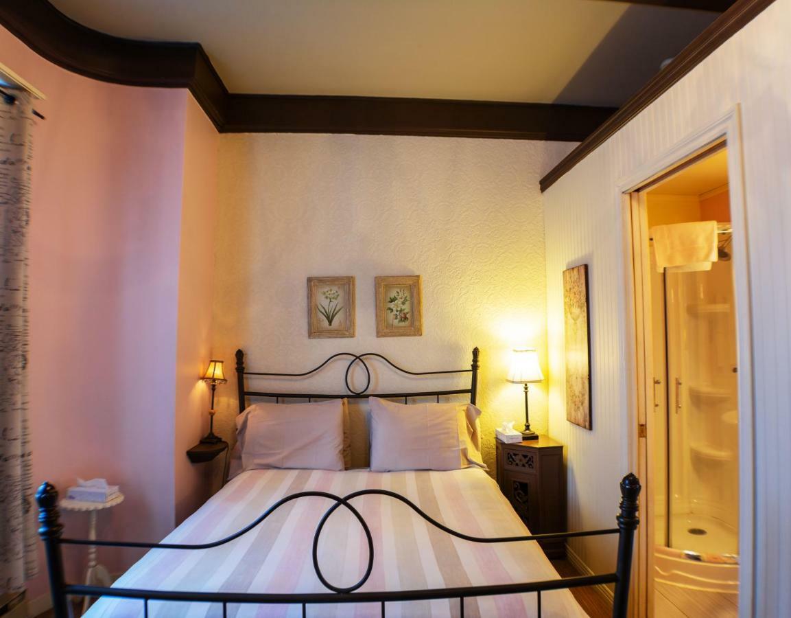 La Marmite Inn 3*